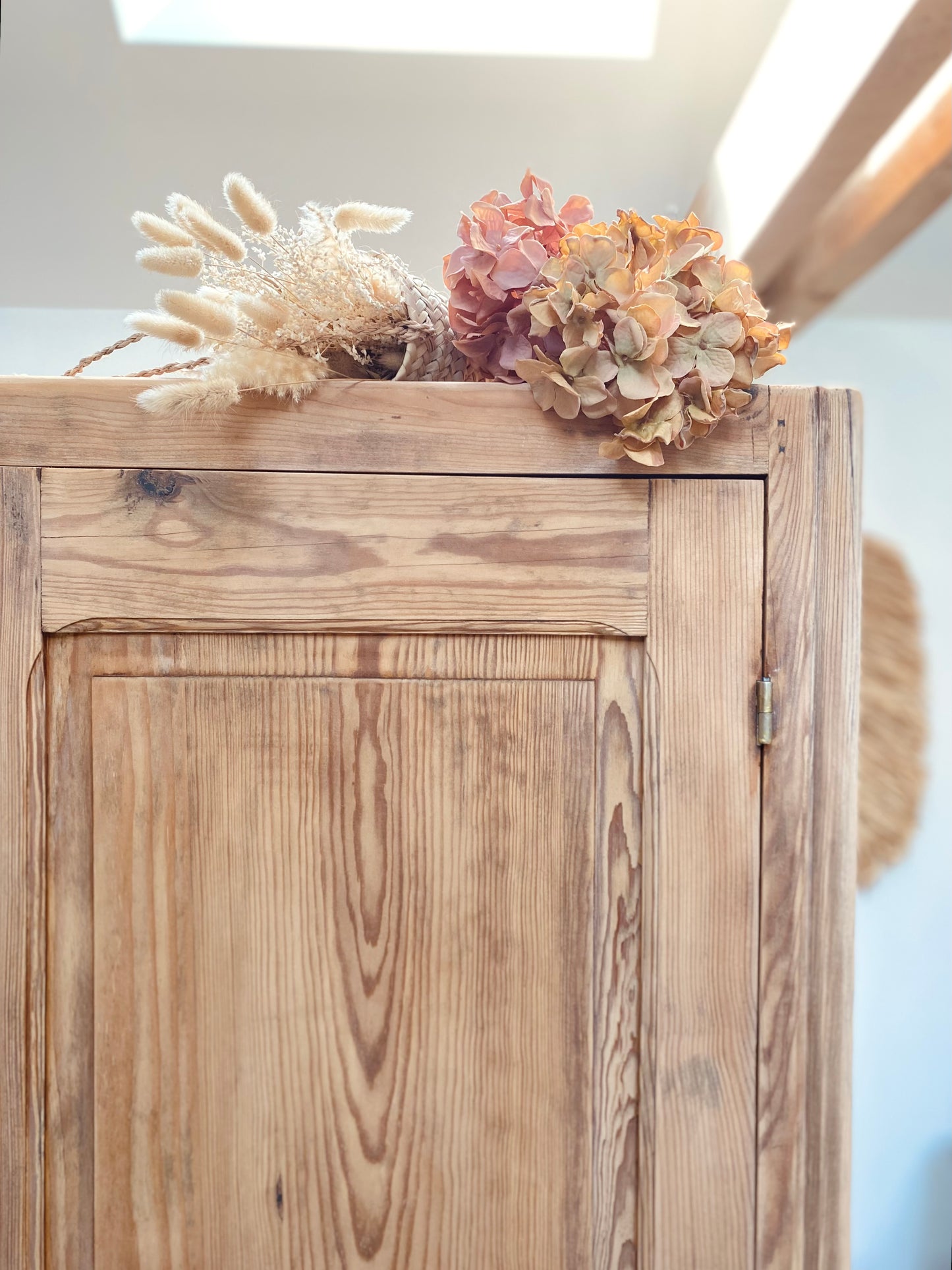 Armoire parisienne