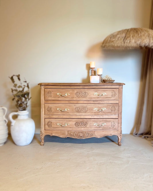 Commode arbalète
