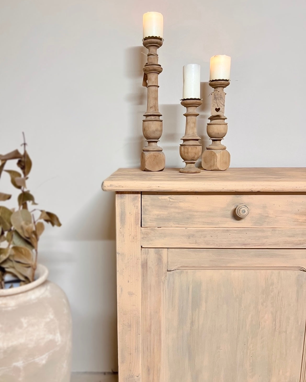 Buffet parisien en bois massif
