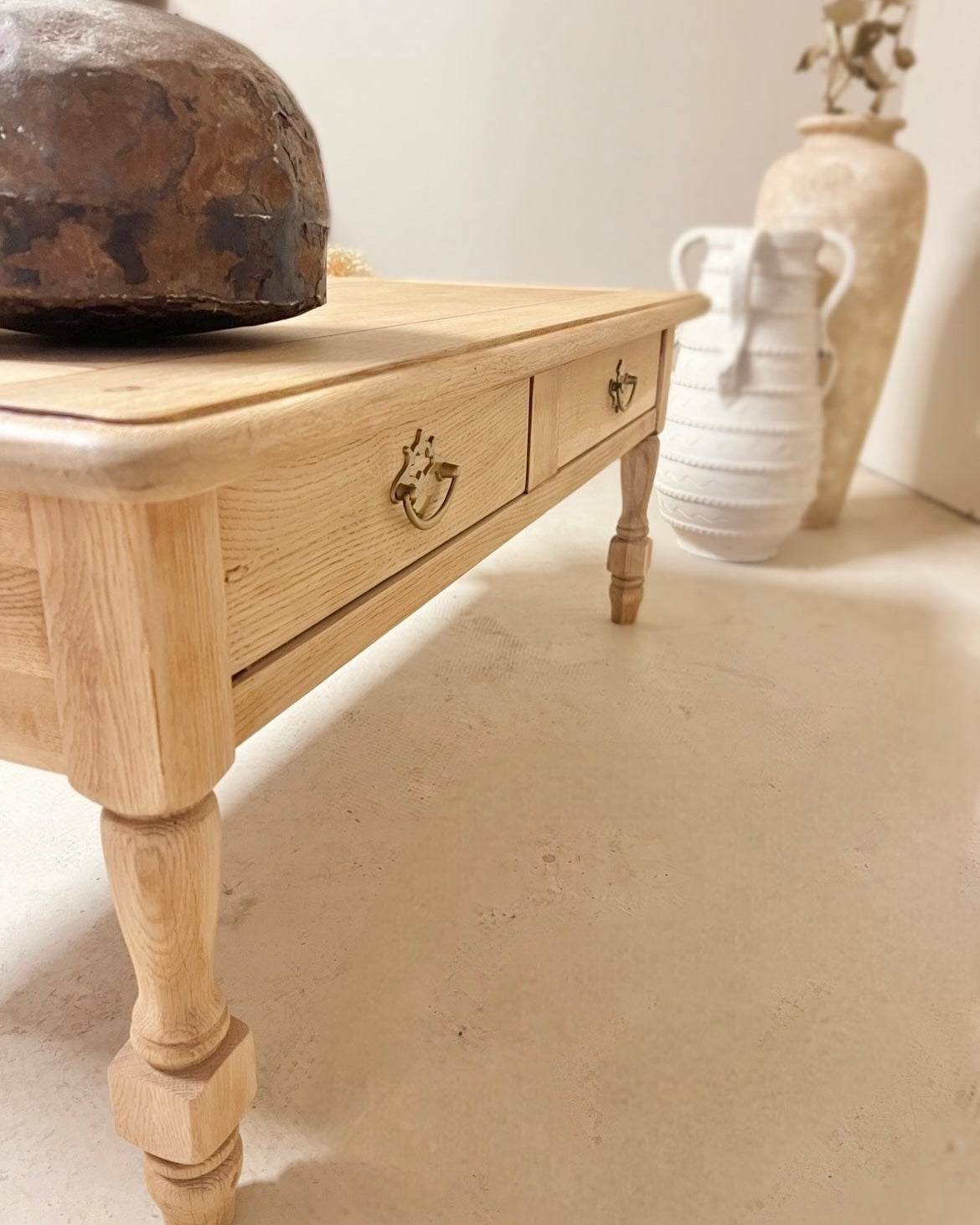 Table basse en chêne massif