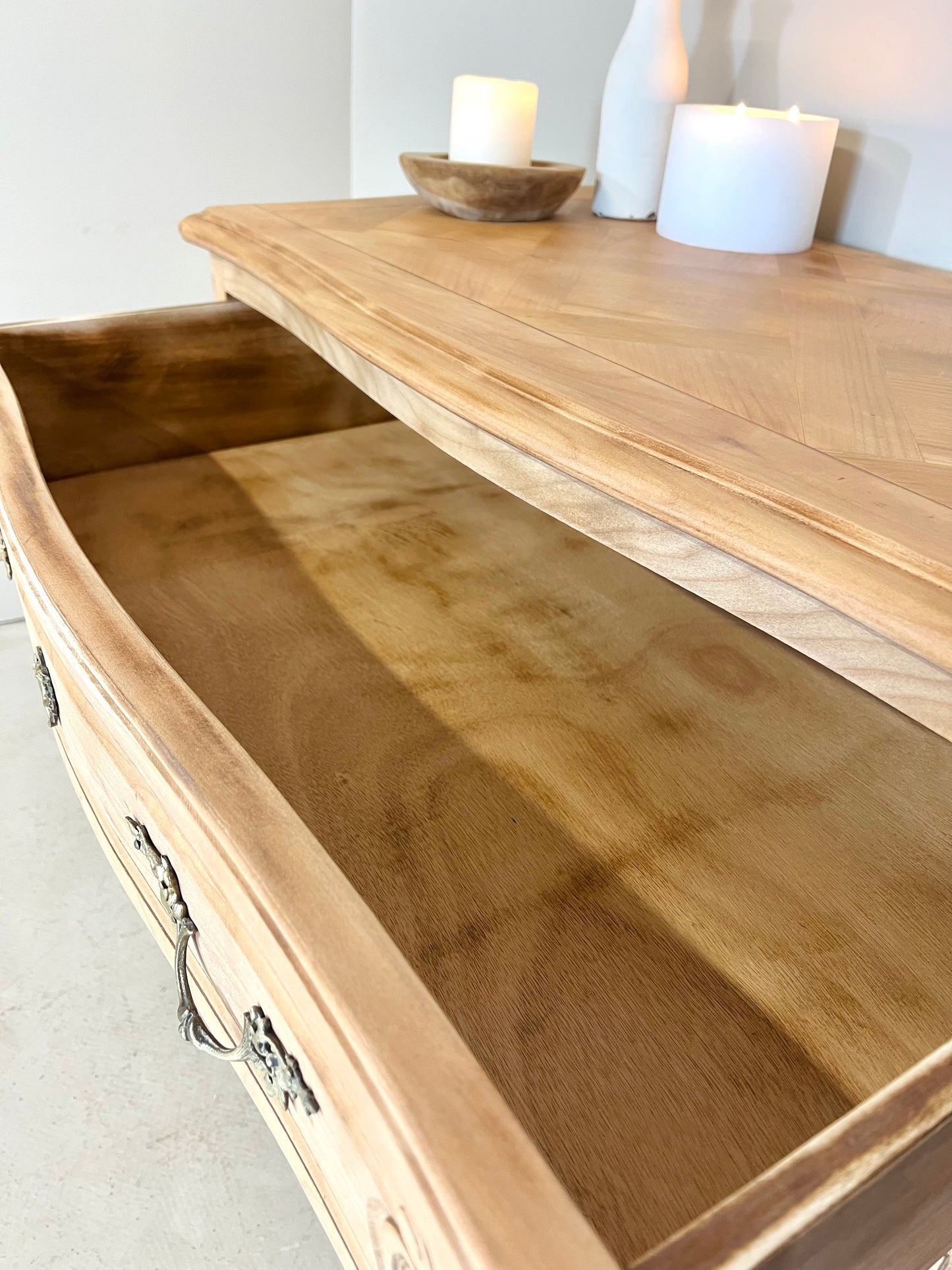 Commode en merisier