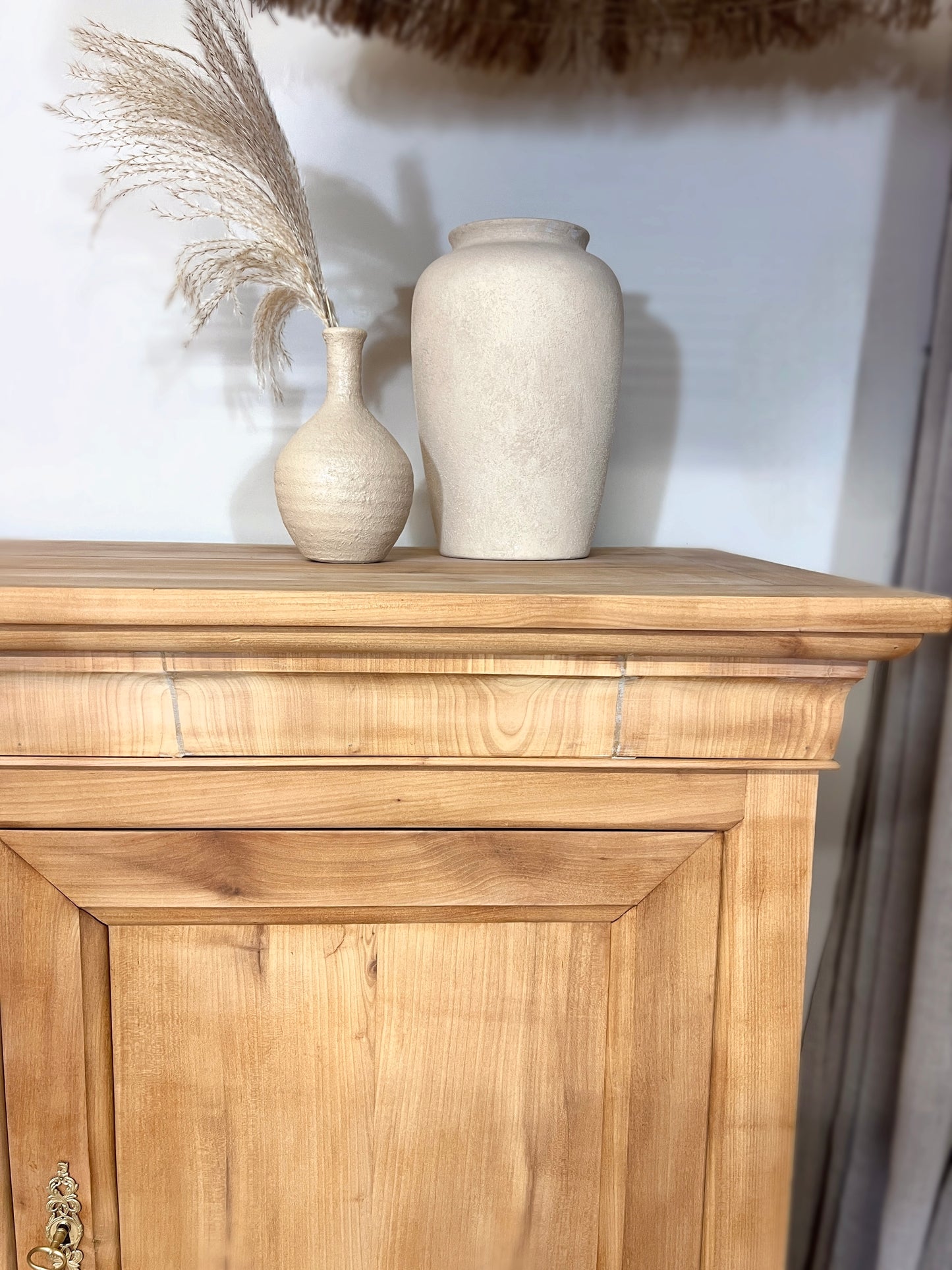 Grand buffet / enfilade en merisier massif