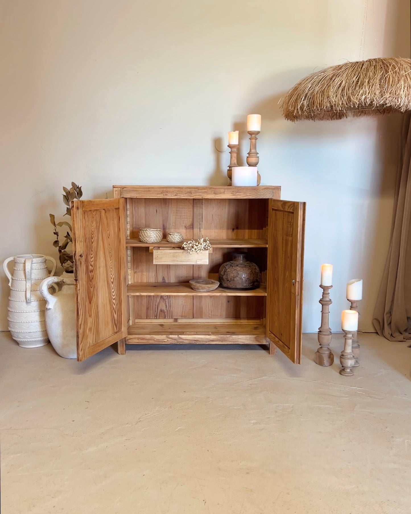 Buffet parisien en bois massif