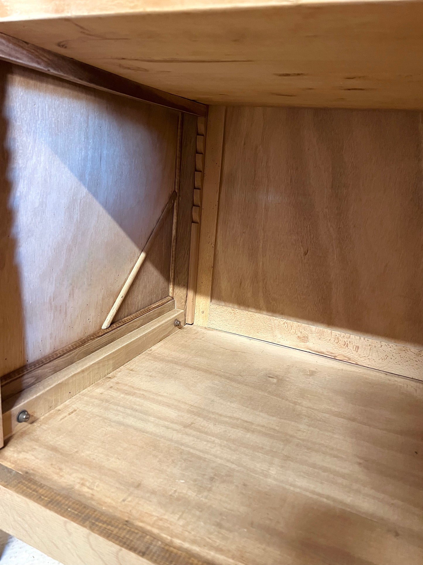 Armoire parisienne en chêne