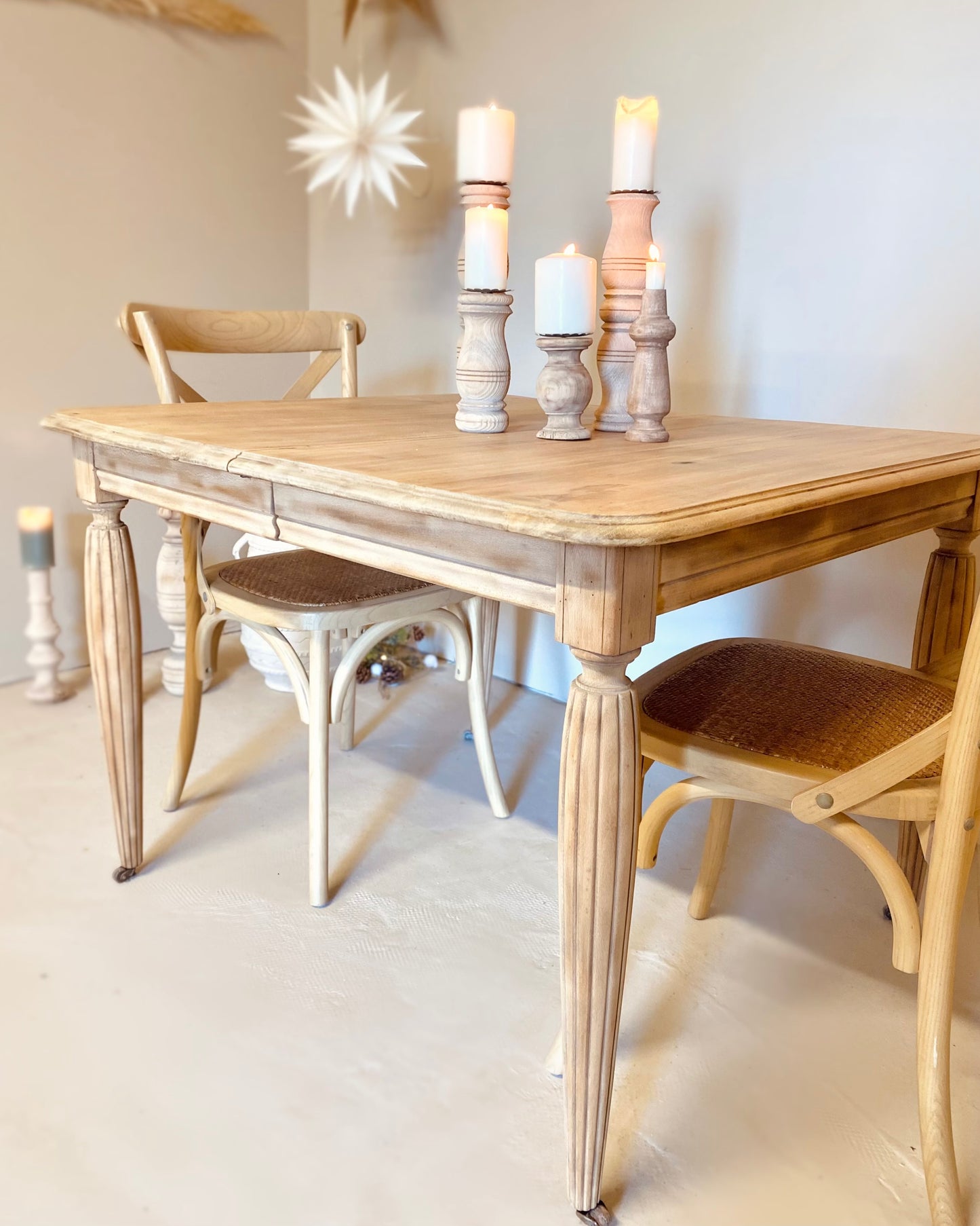 Table ancienne en hêtre massif avec double rallonges